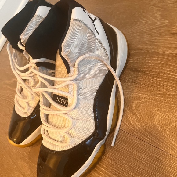 Retro 11 concord white and black size 12 - Picture 2 of 5